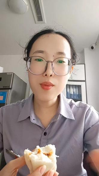 祝所有离家外出打工的游子端午安康，也祝节假日一直坚守岗位的朋友们节日快乐，每逢佳节倍思亲，真的是这样