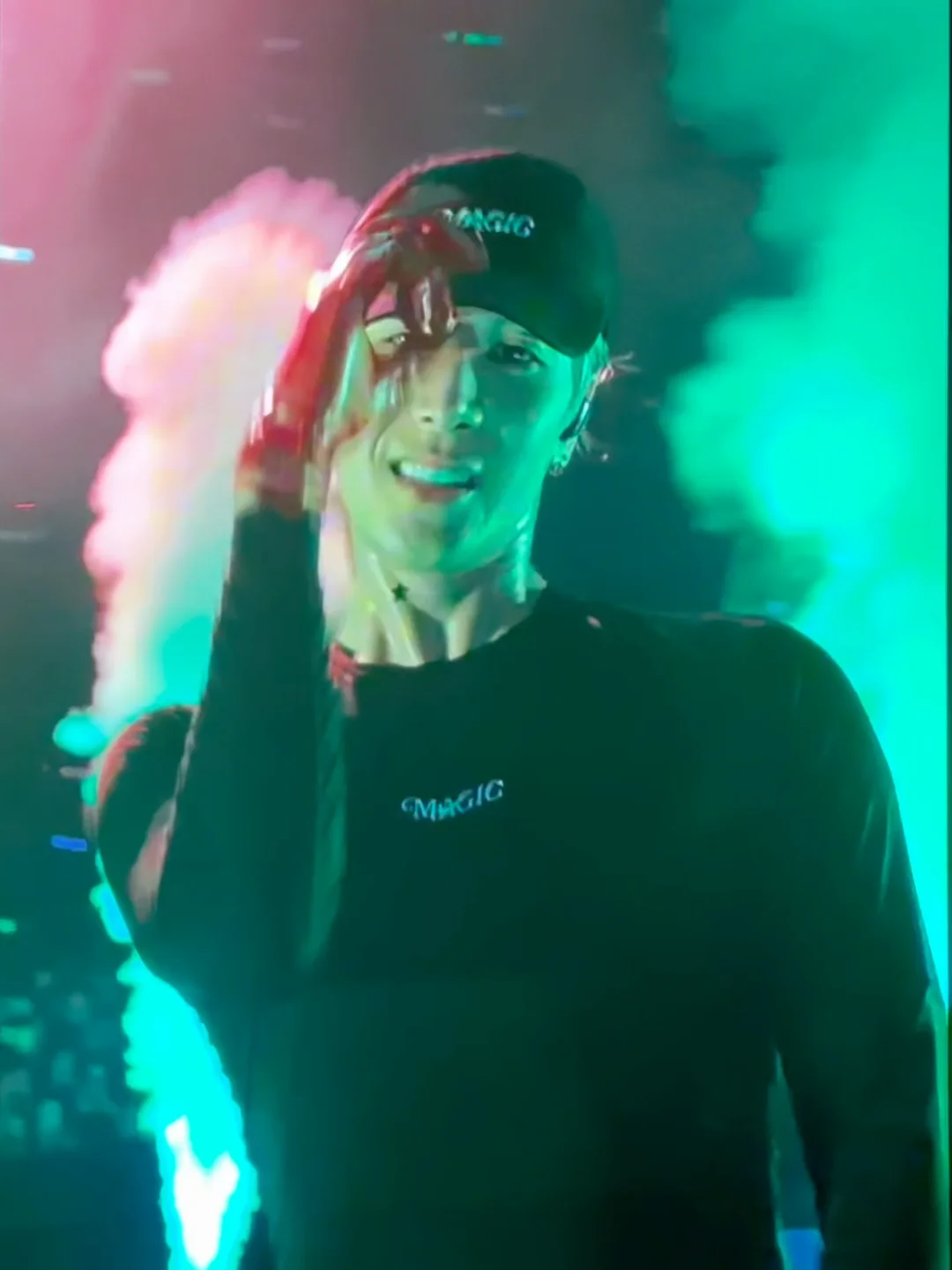 今晚我最爱的王嘉尔神之八秒！！！！！！