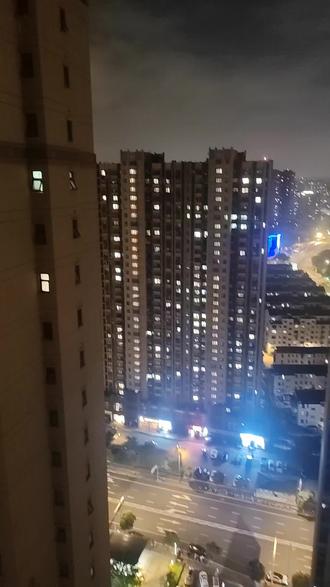 深夜居民楼