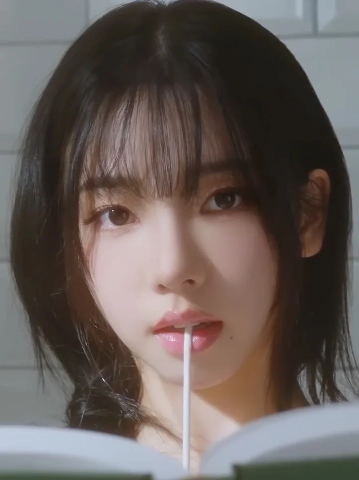 柳智敏台历预告 美成啥了…