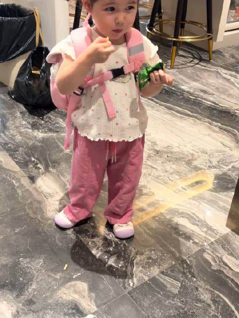 小优米可塑性好强， 什么风格都可以hold住