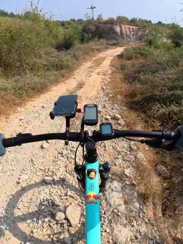山地车，野路子，没毛病…🙋‍♂️🚴