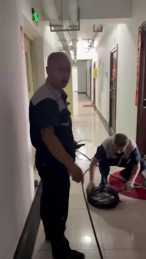 说话就不能和气点，非要把事情闹大，矛盾激化，最后未必得到解决