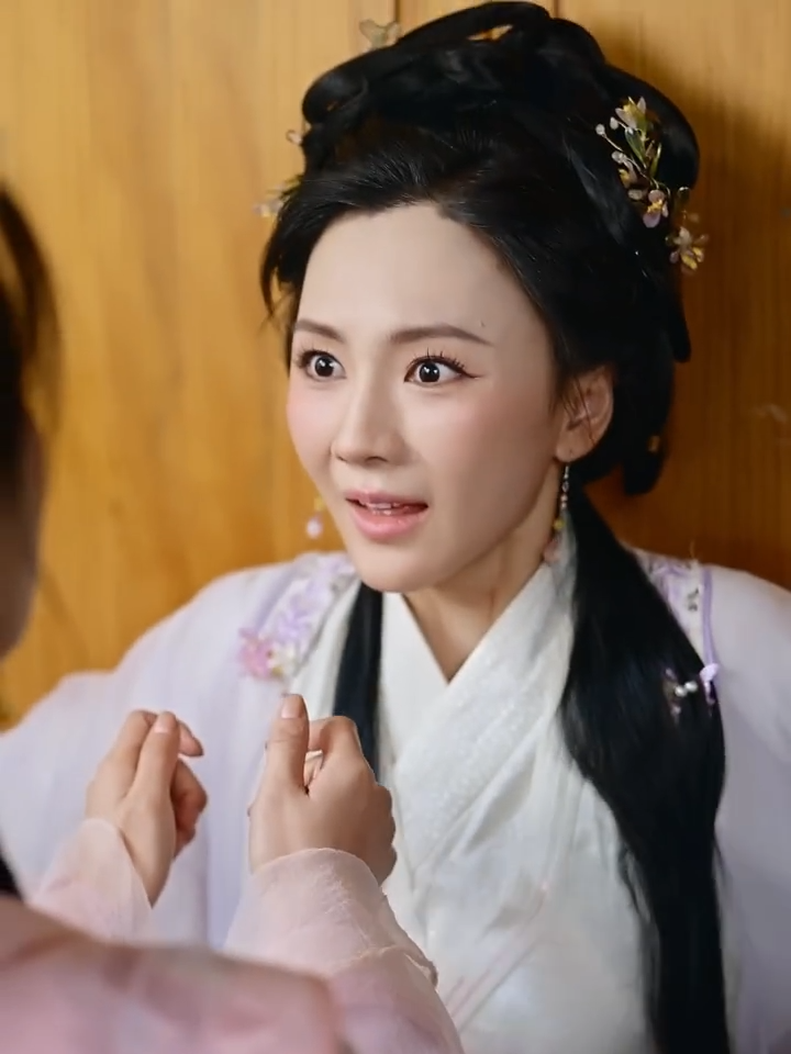 狠心妹妹偷换子嗣，重生女人反手布局复仇
