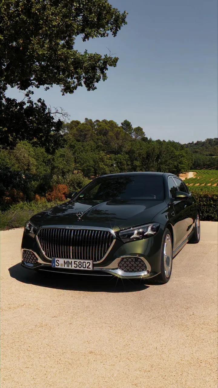 在梅赛德斯-迈巴赫S580中，拥有这一刻。
