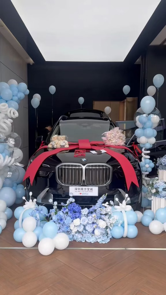 大空间豪华SUV，宝马X7真的太香啦1