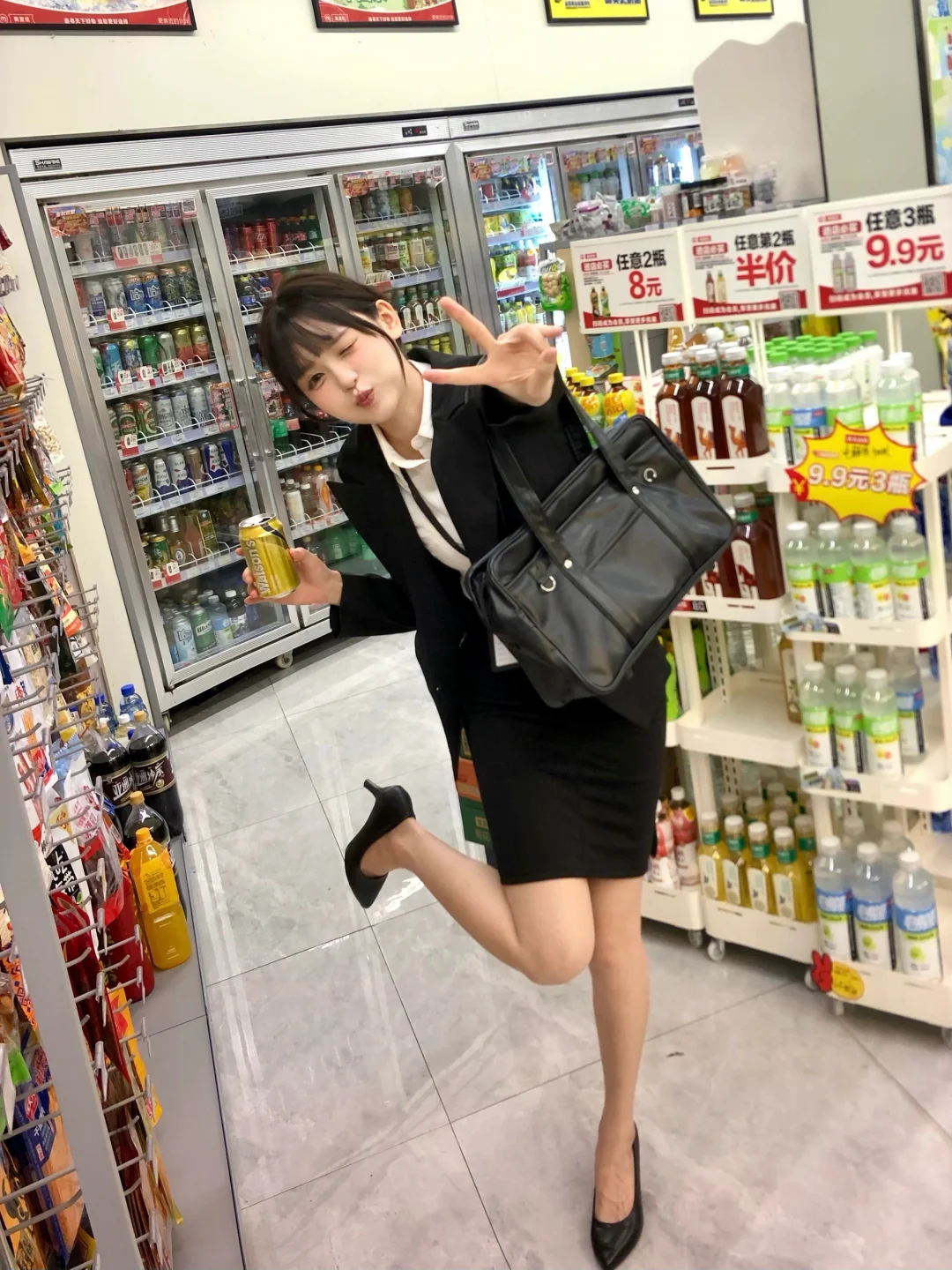 面试成功！｜日系社蓄风便利店购物拍照姿势