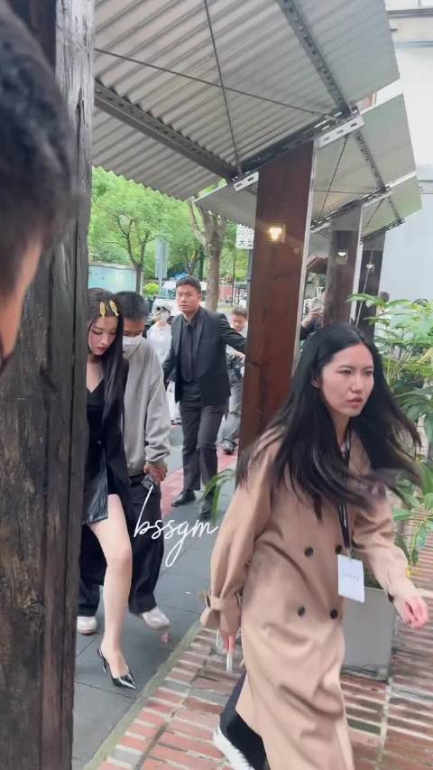 太美丽了#王楚然黑大衣公主切##王楚然完全是财阀千金#  ​​​