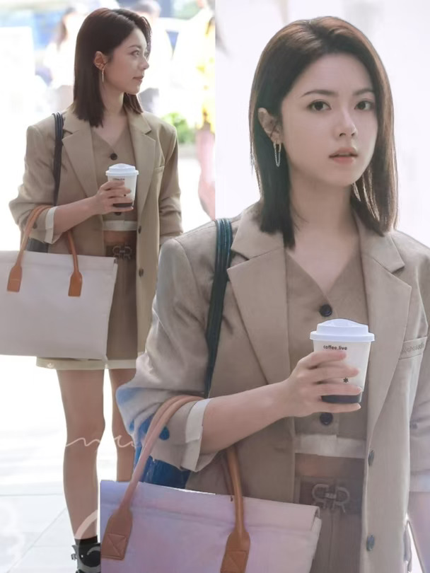 赵今麦怎么做到的？职场穿搭没一点班味！
