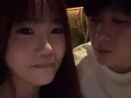 不是？？！就这么水灵灵的亲了嘴巴？！！？