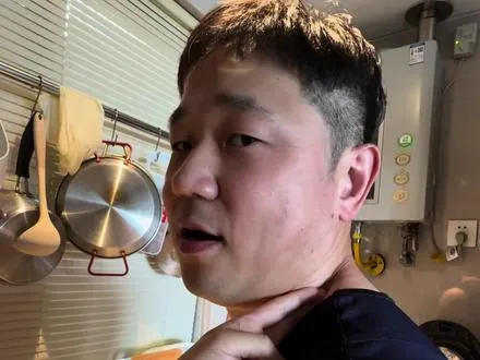 他真的好配合