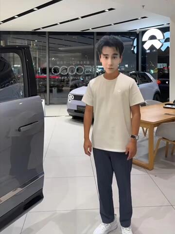 差一点让这小子上车了