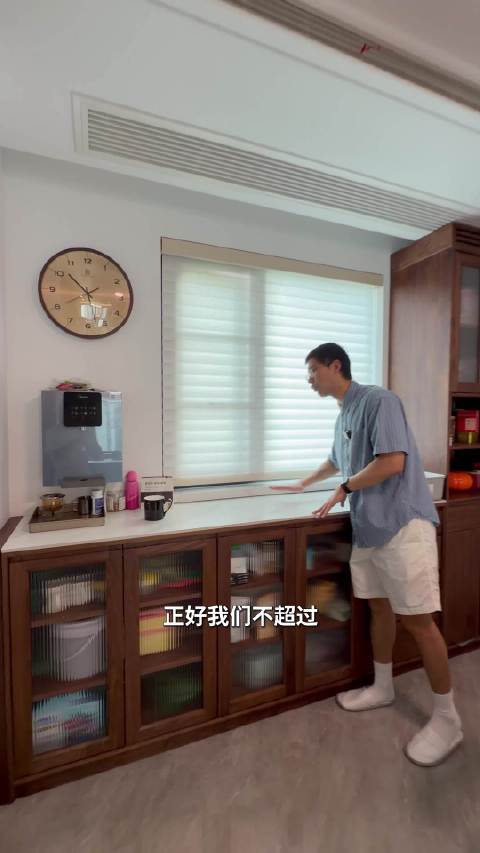 如果餐区有个窗户，可以这样来设计#装修爆改计划##我的装修日记#  ​​​
