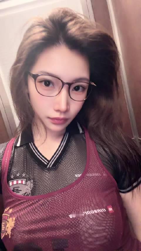 乱糟糟的头[熊猫][熊猫]  ​​​