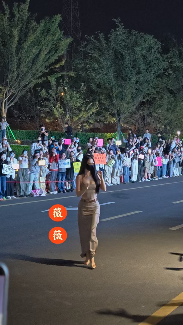 虞书欣10.13进妆，超级迷人