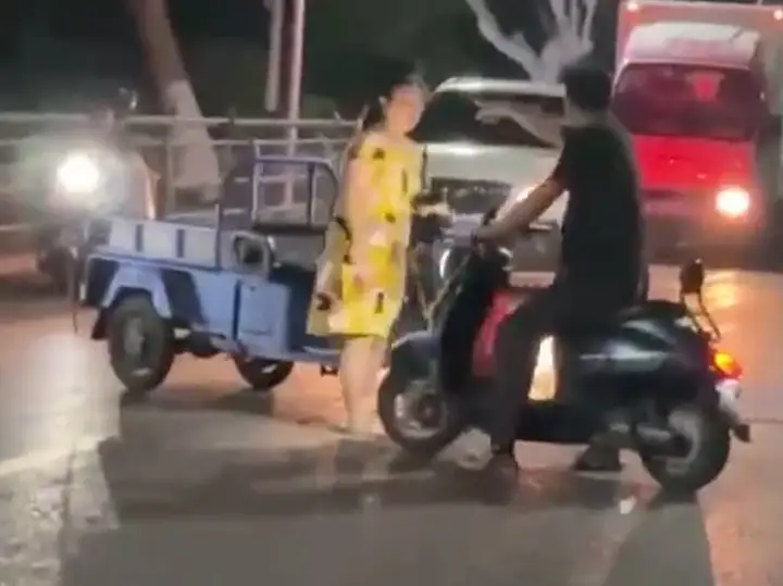果然 快乐都是建立在别人的痛苦之上！