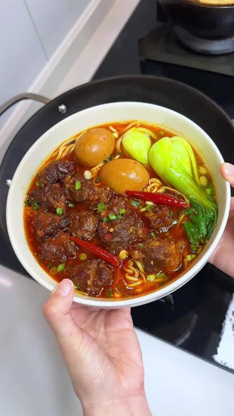 就这个红烧牛肉面我可以连吃两碗‼️  ​​​