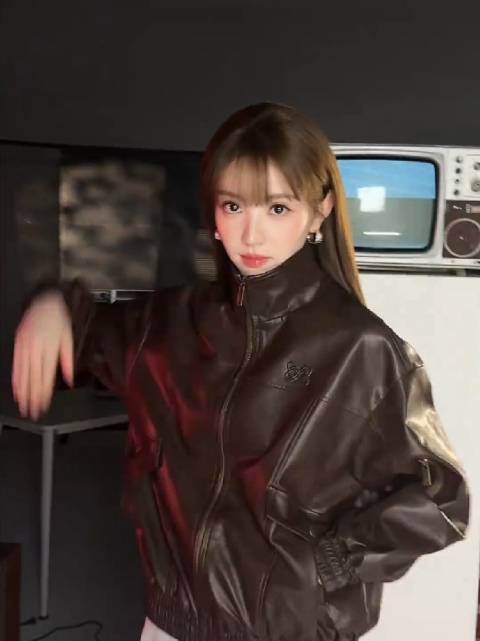 君黛姐姐扇我💥想闻巴掌上的香气[哇]#嫁金钗#  ​​​