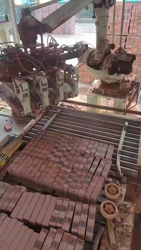 大不了失业了搬砖已成为历史  ​​​