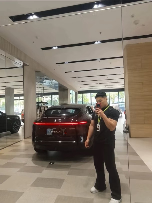 你们都大卖12，06T，07L，06 但是11让我来卖吧