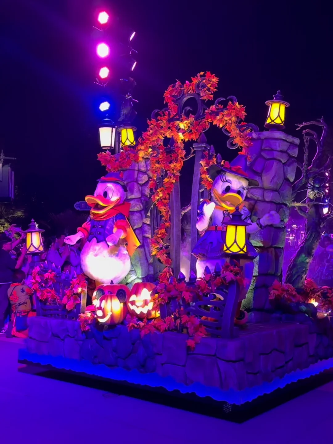 10.9日！！迪士尼万圣节巡游花车！好震撼🎃