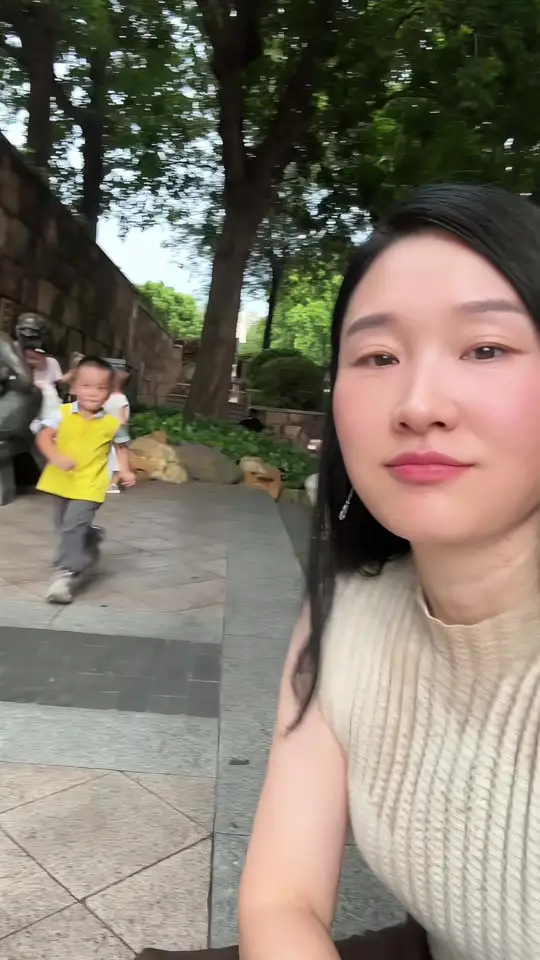 初见时