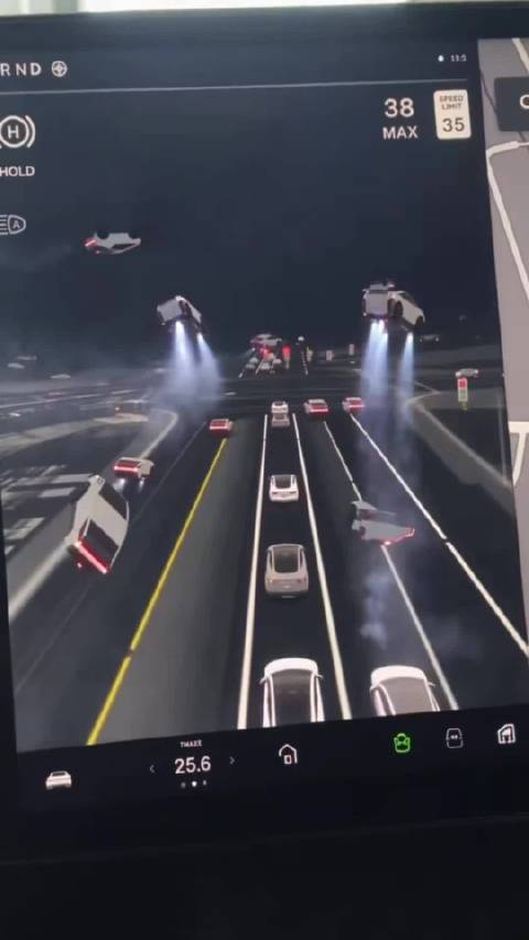 不懂就问，视频中这种情况辅助驾驶是怎么工作的