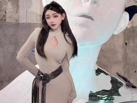想当笨蛋美女成功了一半是个笨蛋~