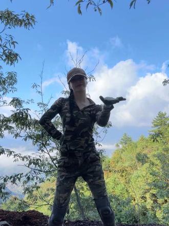 今天带你们到海拔1000米的高山