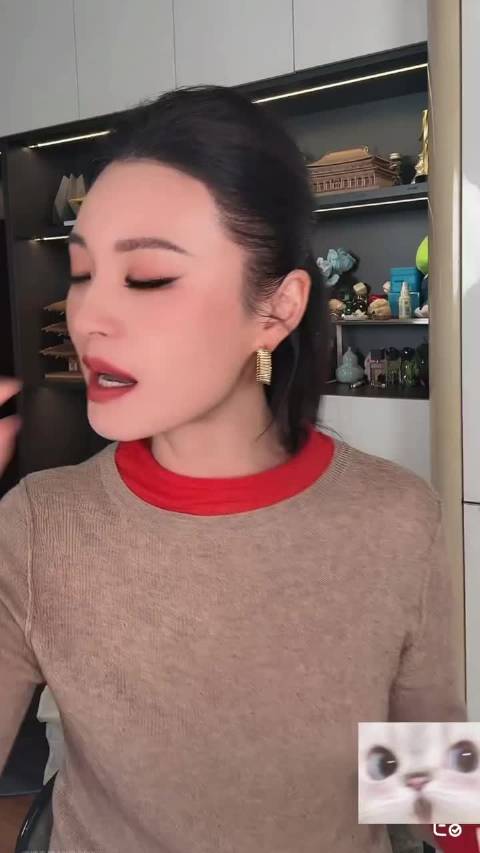 阿母回应：周芙有没有认出娆儿？对于角色的剖析太独到了，她早就知道了娆儿是真的娆儿 毛林林  ｜丽昭仪