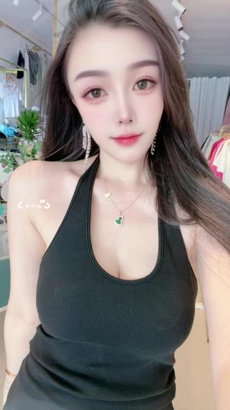 女人的自信穿搭