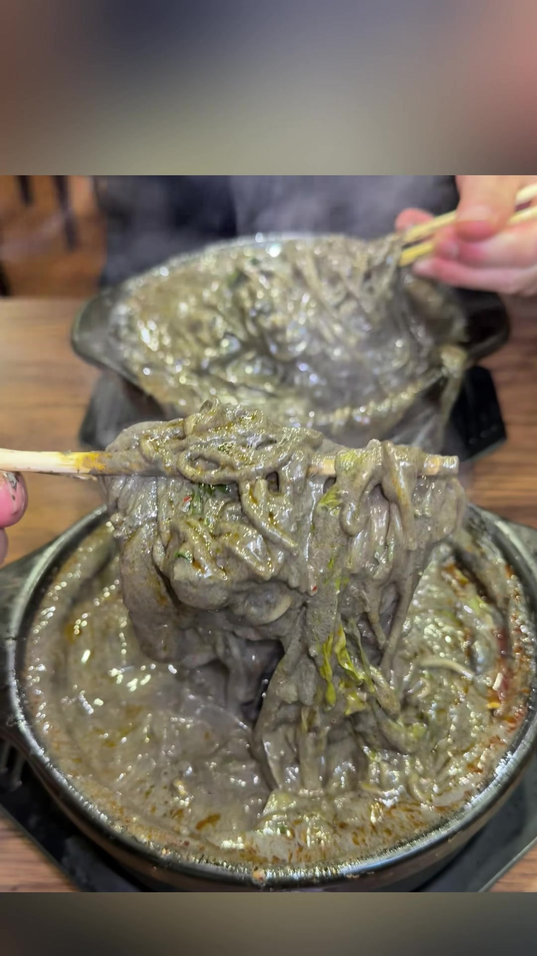 水泥麻辣烫，保证不烧心，网友：吃完我就开始封心