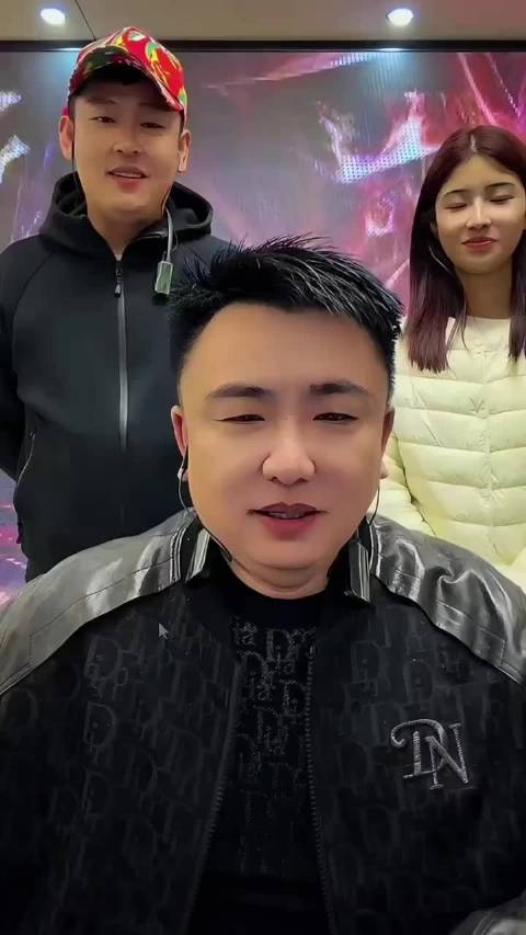 雨化田宣布已经离婚，在一起走过4年，这4年要说没有感情是假的