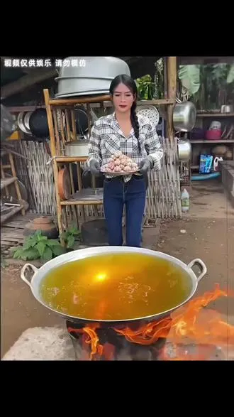 “大蒜炸出来竟然是这个样子！夯爆了！不烧心…”