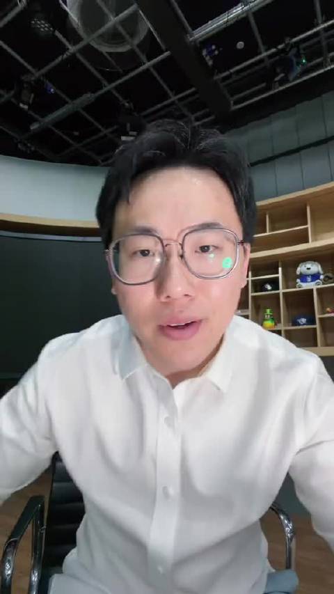#金州勇士[超话]# 杰伦格林状态火热，单场爆砍36分，帮助太阳淘汰勇士，全场高光不断，太猛了