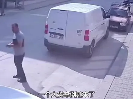 这大哥眼疾手快啊