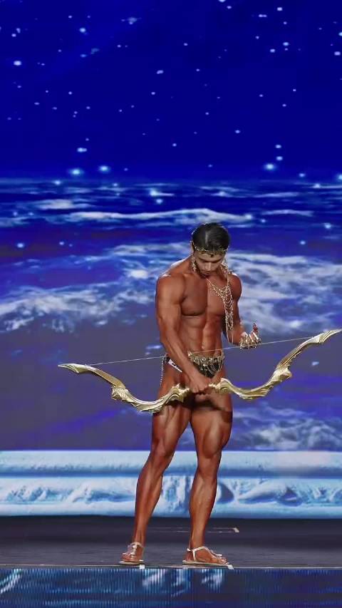 古典健美比赛创意造型掌管肌肉古希腊的神  ​​​