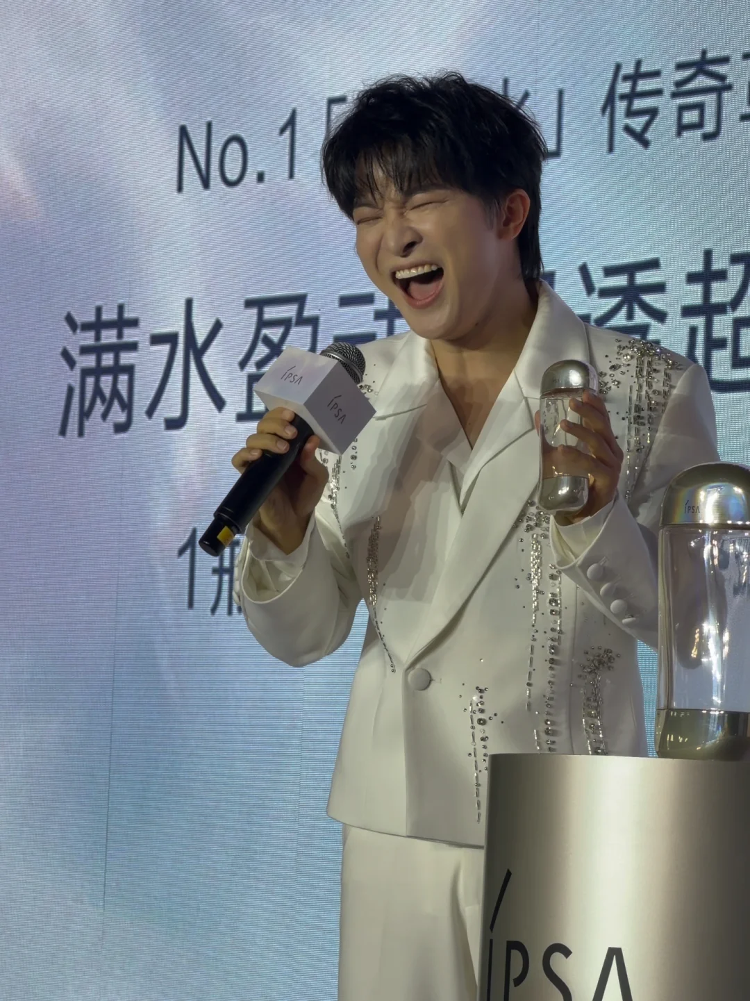还得是深深的歌声🎶