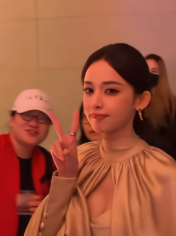 这种灯光还能这么美！！这套太高级了