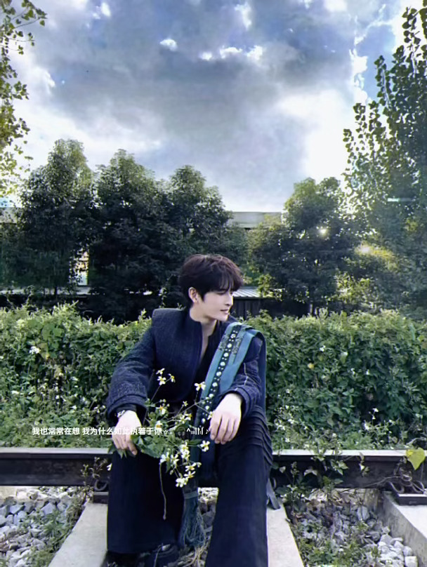 我也常常在想 我为什么如此执着于你#张远 #张远Bird #张远远行 #十月 #帅哥 #男明星 #执