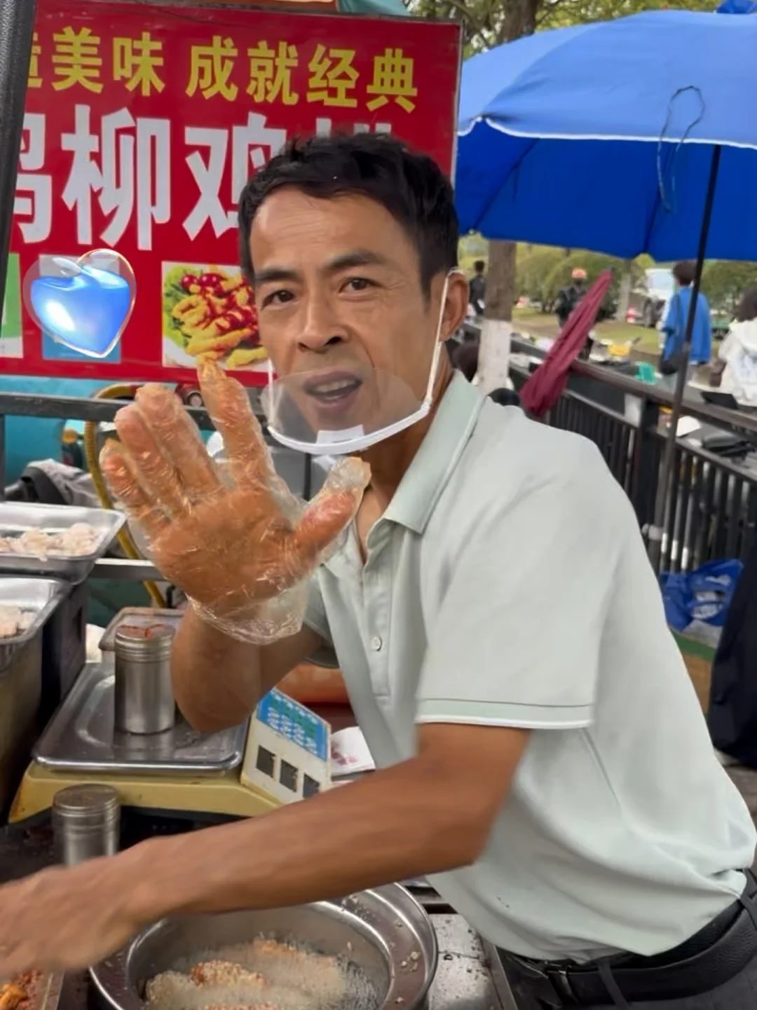 景德镇偶遇鸡排哥，生意依旧火爆😂