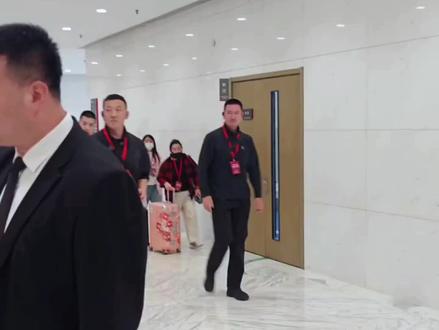今天李现伊利京东直播间，11.45不见不散