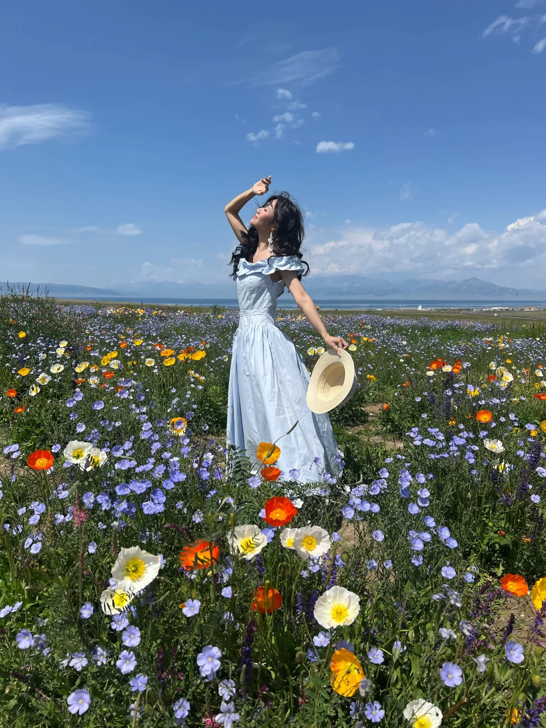 终于拍到了赛里木湖的花海～