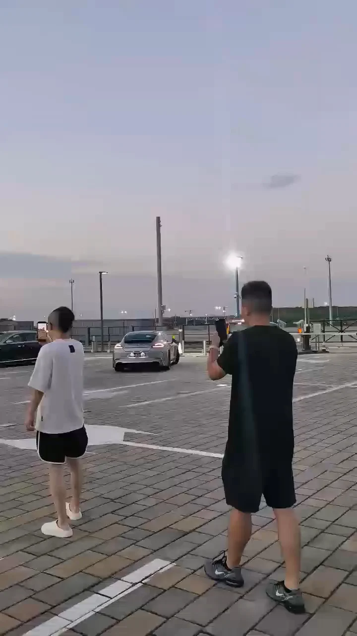 尊界s800惊现澳门
