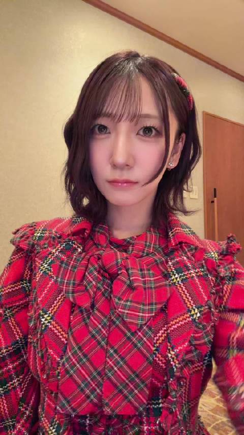 【视频】#AKB48[超话]##工藤華純[超话]# 从右到左〜⊂( ᴖ ̫ᴖ)⊃🌟  ​​​