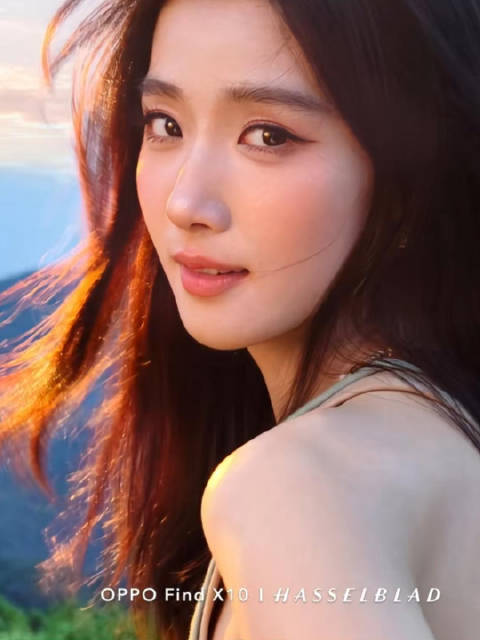 Find X10发布会名场面，卢昱晓这张照片让全场忘了鼓掌 #oppofindx10##oppo原相