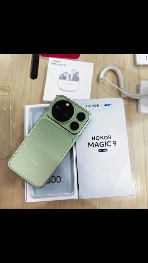 #荣耀RobotPhone  #荣耀Magic9