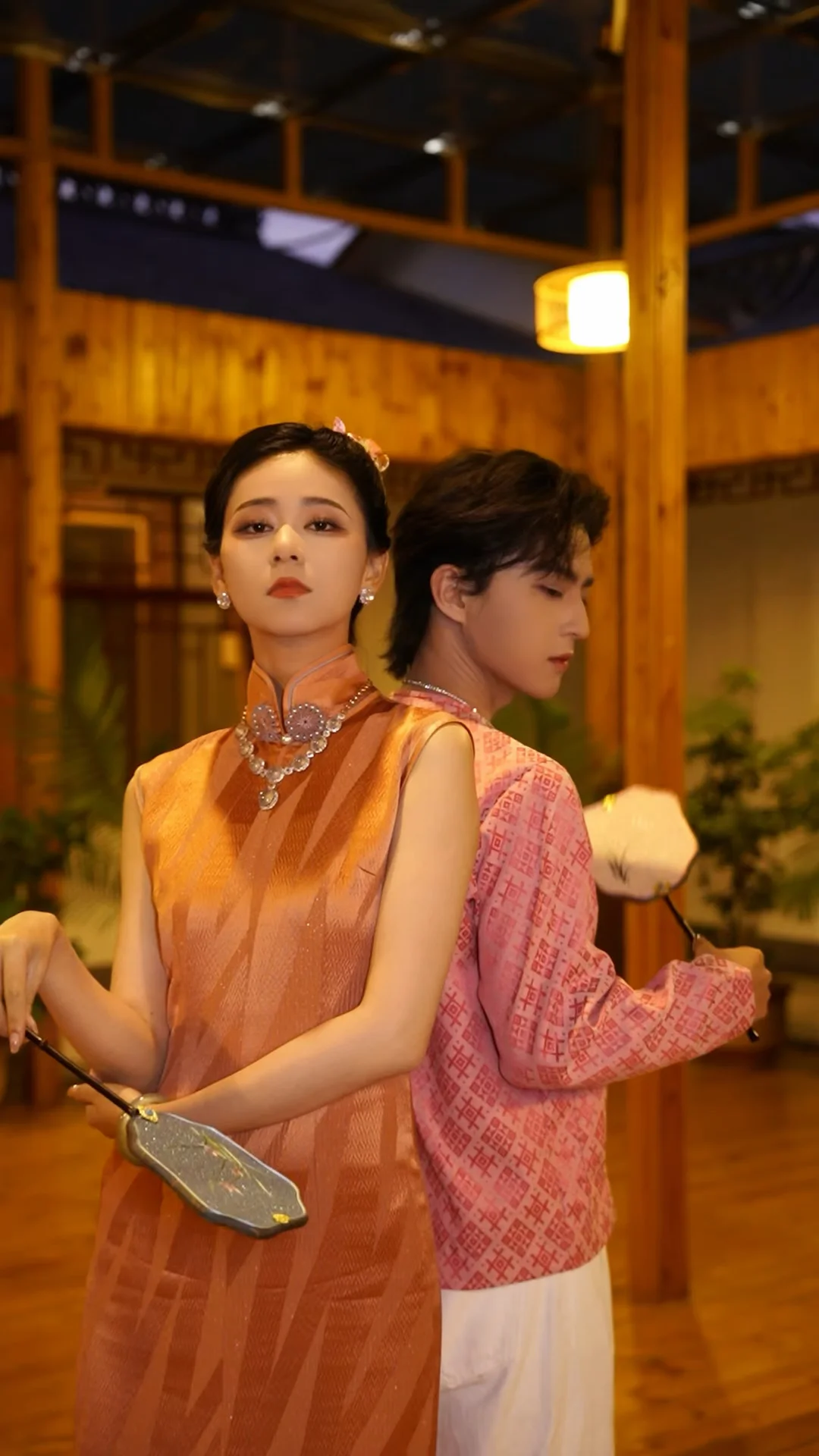刘思懿姐弟版“安柏姐弟”