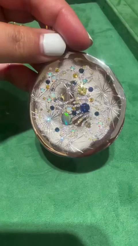 Mellerio 的 tantalum 钽（金属元素，符号Ta，原子序数73