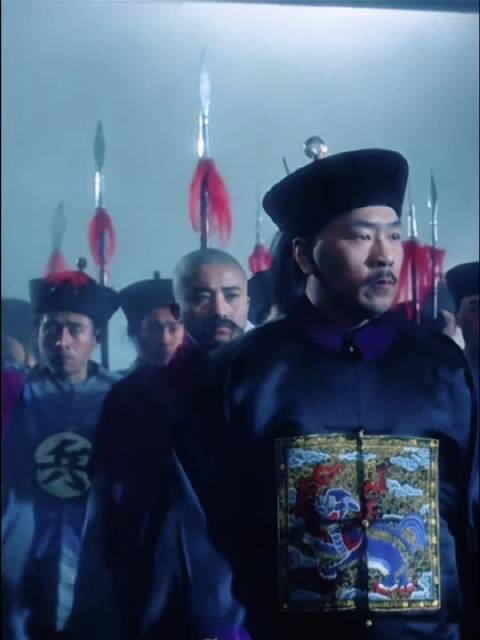 #偶遇贺峻霖去考雅思# 大人，抓到一只信鸽